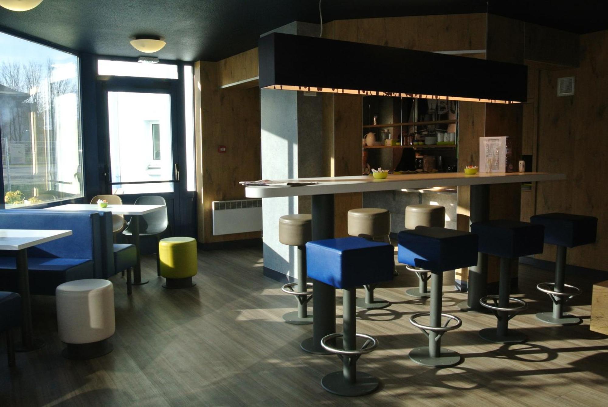 Ibis Budget Chambery Sud Challes Les Eaux Ngoại thất bức ảnh
