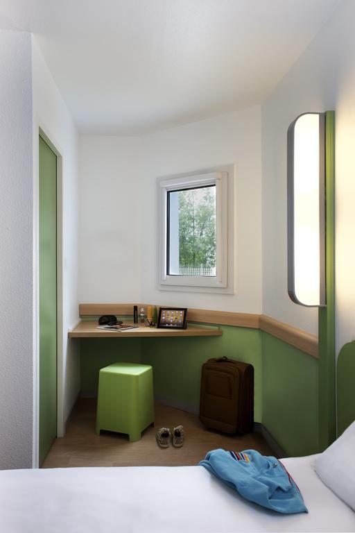 Ibis Budget Chambery Sud Challes Les Eaux Ngoại thất bức ảnh