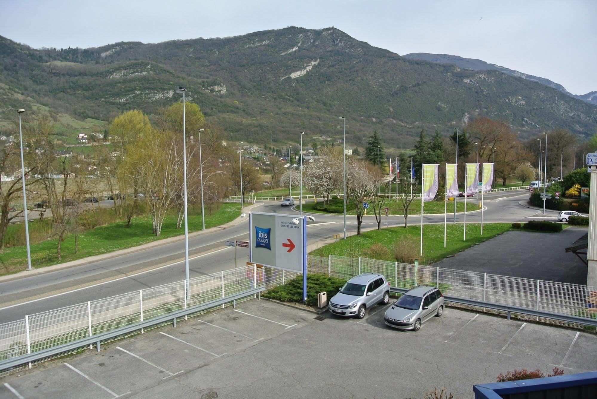 Ibis Budget Chambery Sud Challes Les Eaux Ngoại thất bức ảnh